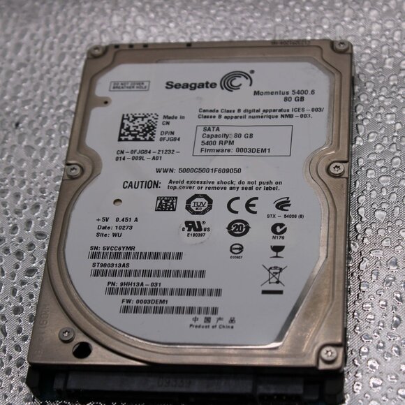 582506-80 GB RPM 5400 SeaGate Hard Drive 3 x 4 inches. - Picture 2 of 3